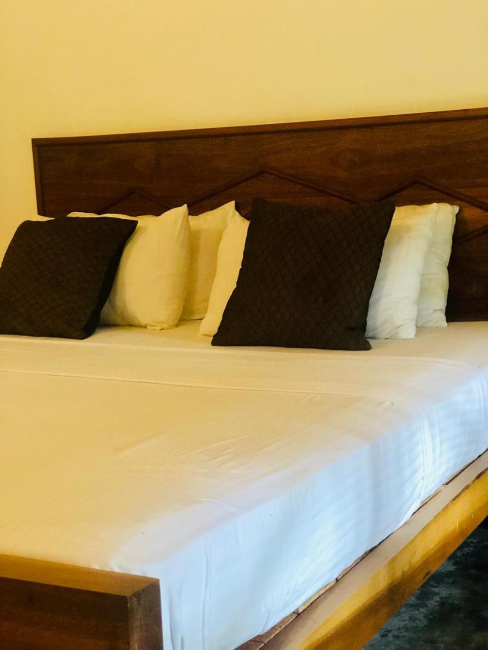 Landa Holiday House Belihul Oya Kültér fotó